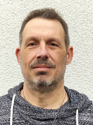 Dr. Ralf Schulz